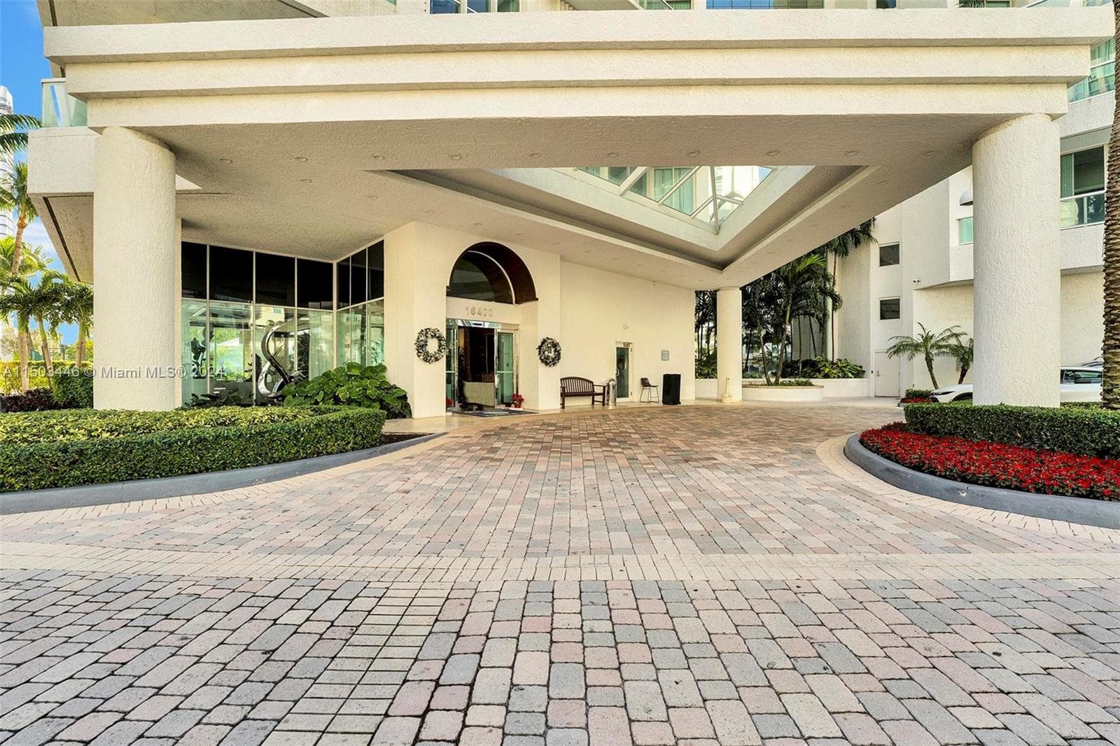 Oceania IV Unit 1944 condo rented at 16400 Collins Ave # 1944, Sunny Isles Beach FL 33160
