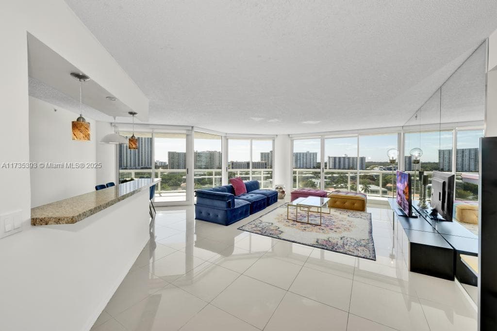 Oceania IV Unit 944 condo rented at 16400 Collins Ave # 944, Sunny Isles Beach FL 33160
