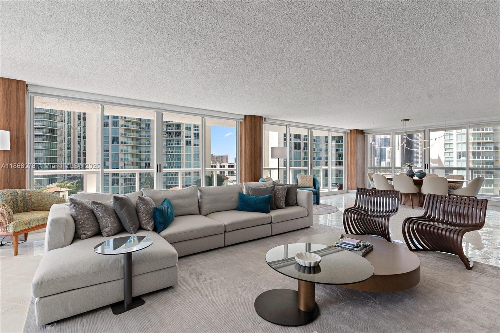 Oceania IV Unit 946 condo rented at 16400 Collins Ave # 946, Sunny Isles Beach FL 33160